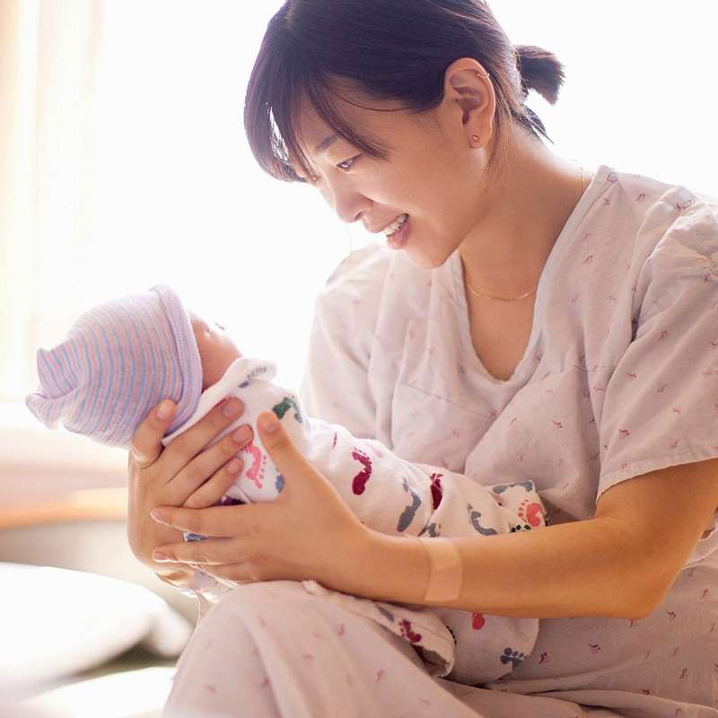 北京大班育兒嫂幫助嬰兒建立規律睡眠
