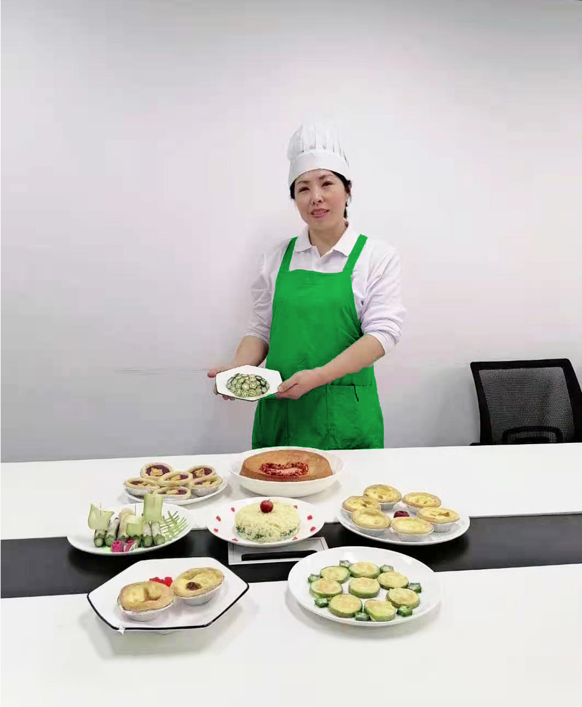 請一個(gè)照顧老人的護工帶來(lái)了什么好處？（護工如何照顧老人）